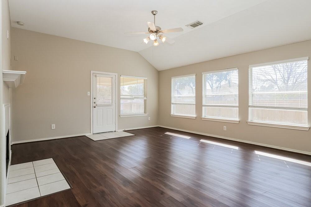 6402 Bright Falls Ln - Photo 3 of 16