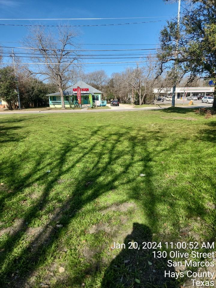 130 Olive St #201B - Photo 3 of 16