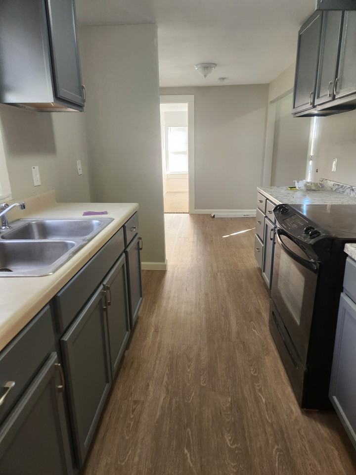 130 Olive St #201B - Photo 7 of 16
