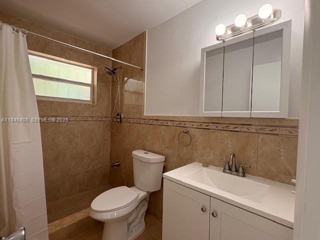 2837 Southwest 33rd Avenue #2837 - Photo 2 of 25