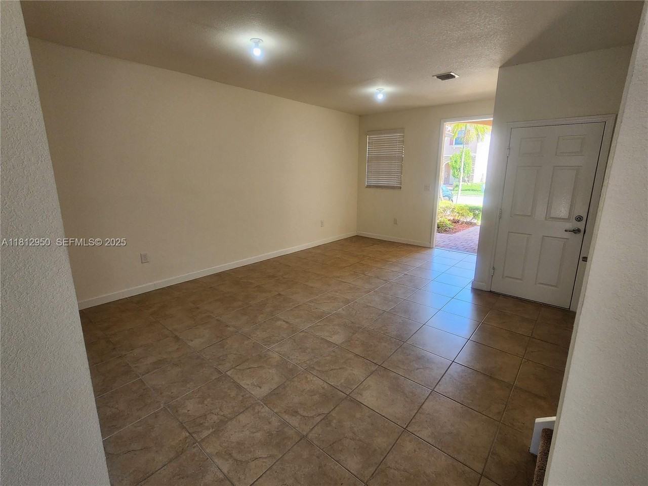 3804 Southeast 3rd Street #0 - Photo 7 of 14