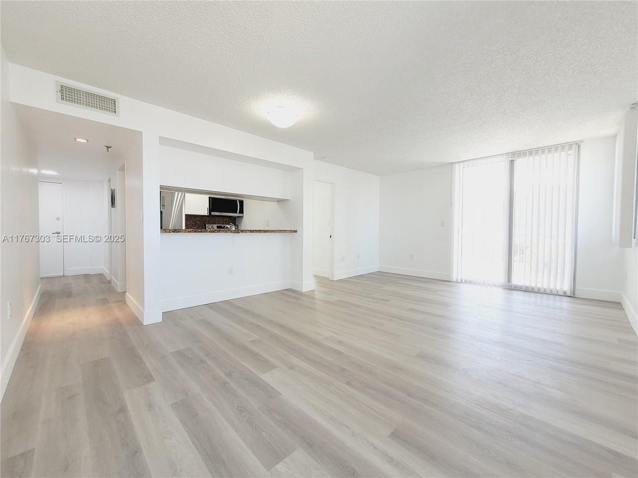 850 North Miami Avenue #W - Photo 2 of 19