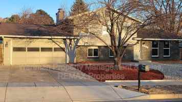 featured image of 1455 Babcock Rd