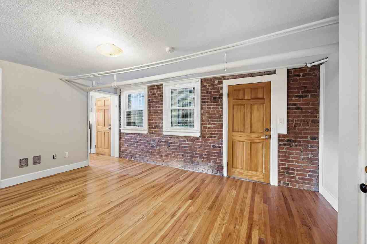 1321 E 12th Ave - Photo 6 of 21