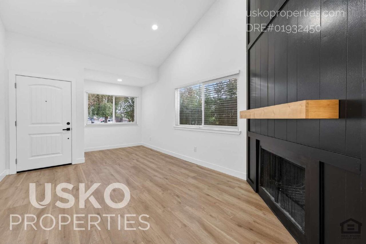 10532 Mills Tower Dr - Photo 6 of 29