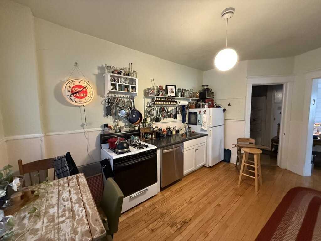 2012/2014 Dupont Ave S #7 - Photo 6 of 9