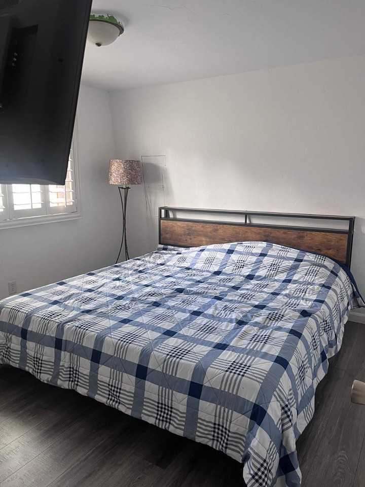 250 Calle Del Viento - Photo 4 of 18