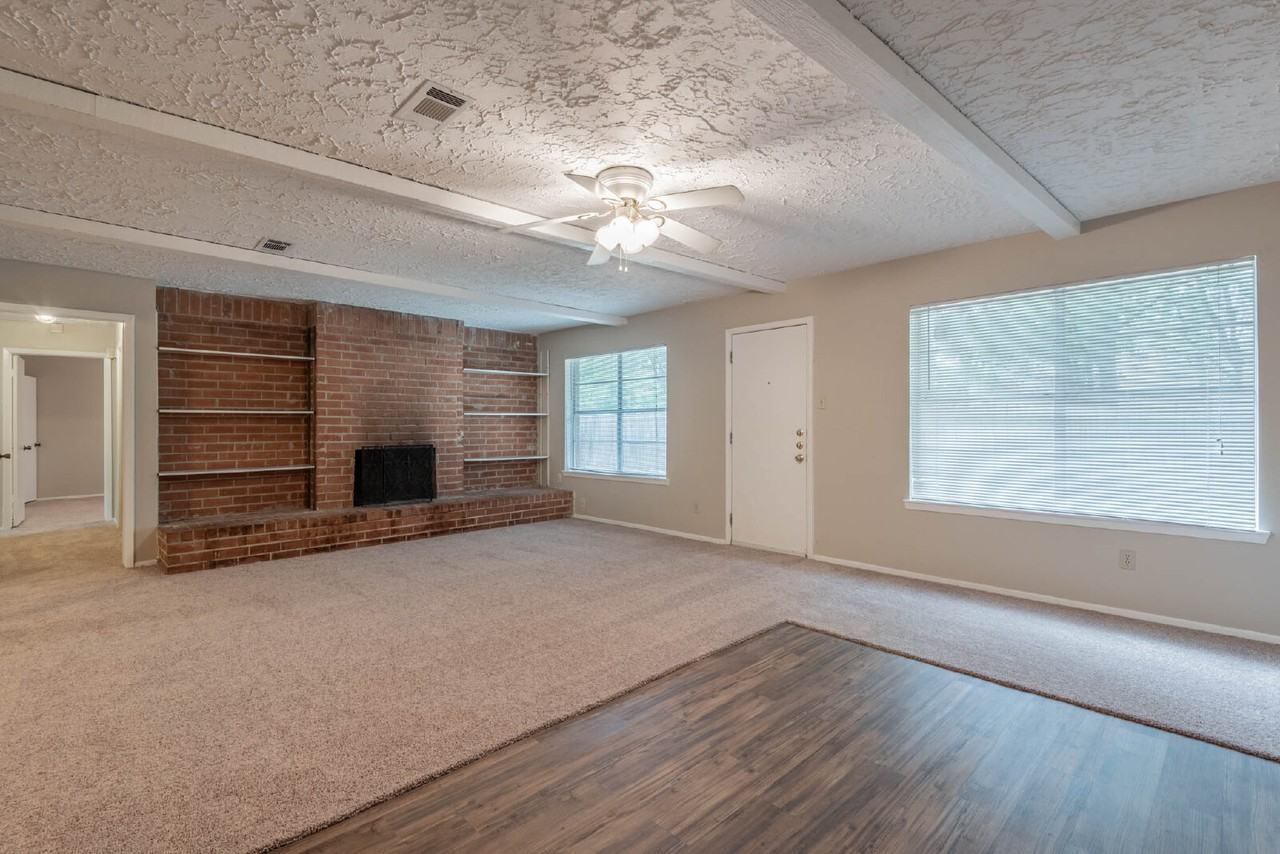 6015 Knotty Post Ln - Photo 3 of 22