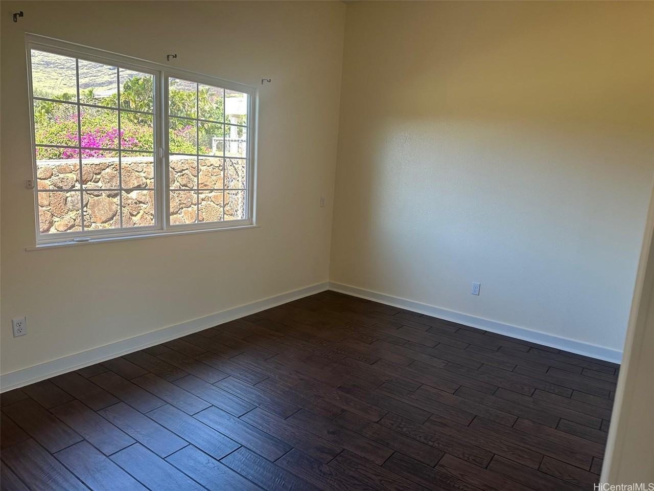 84-400 Ikuone Pl - Photo 3 of 17