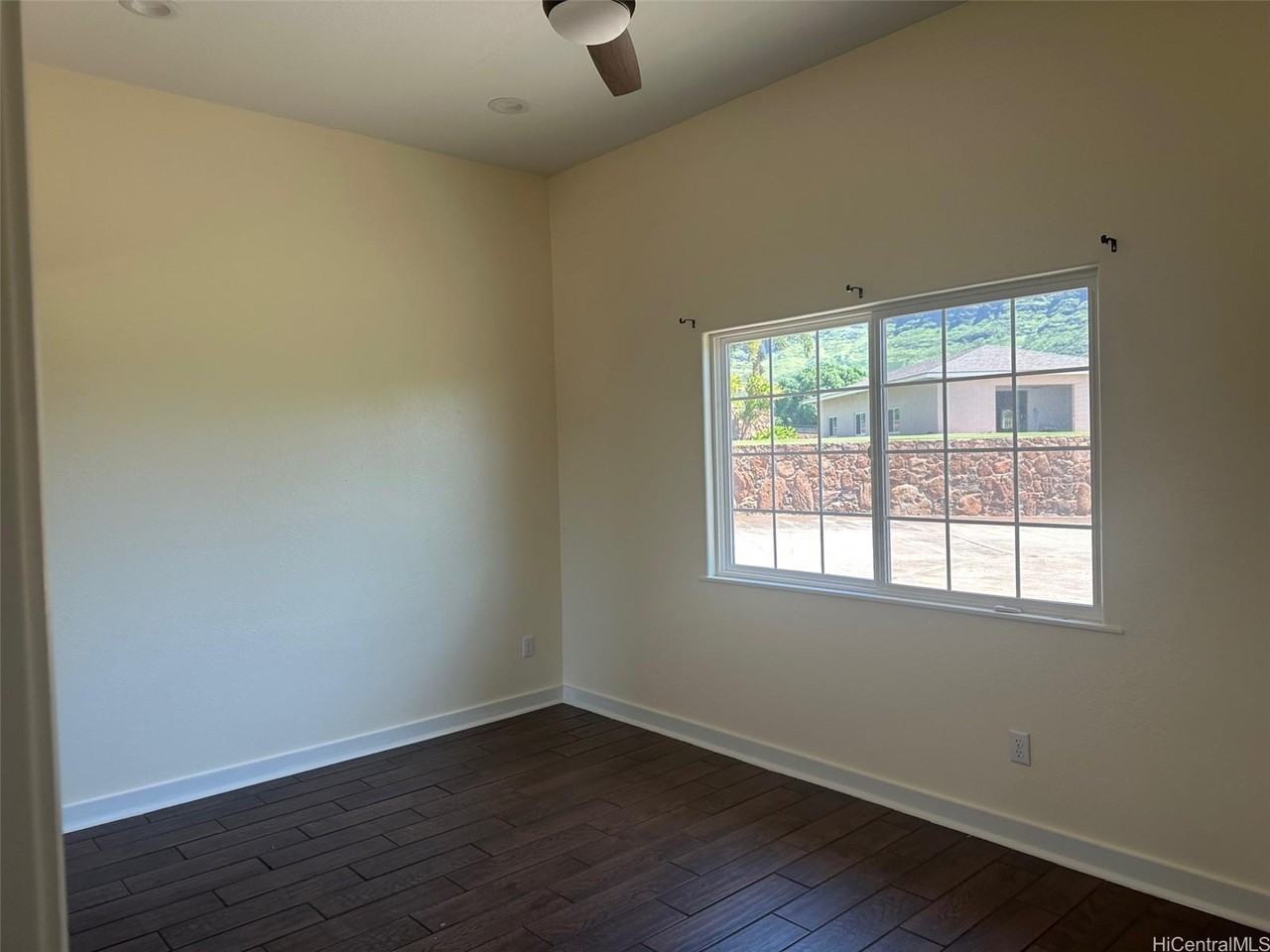 84-400 Ikuone Pl - Photo 4 of 17