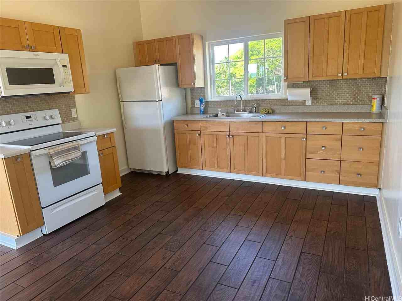 84-400 Ikuone Pl - Photo 5 of 17