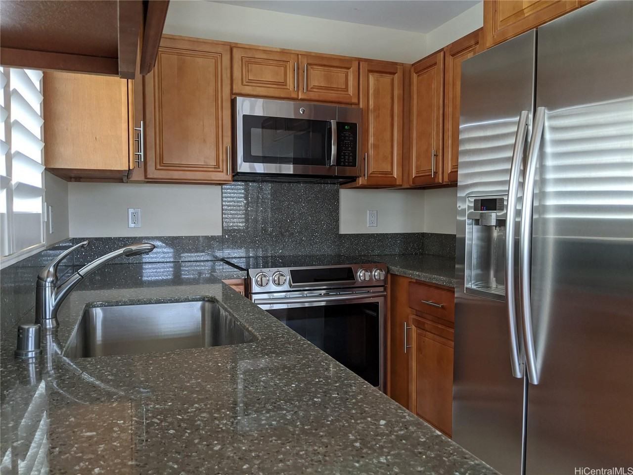 1543 Pele St - Photo 2 of 21