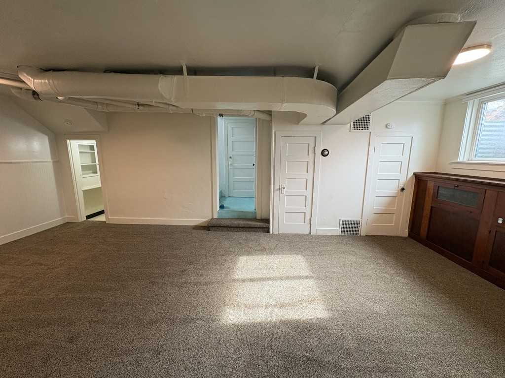 324 W Spruce St #326 - Photo 4 of 15