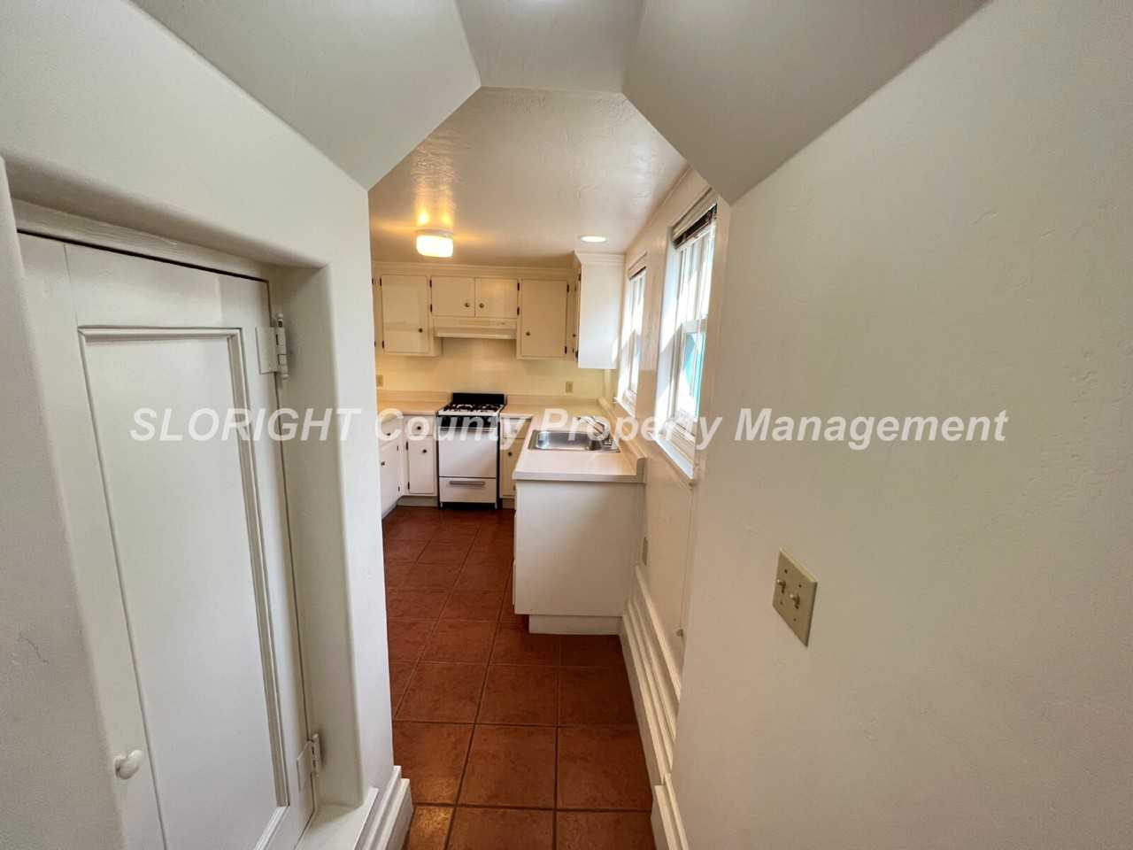 1414 1/2 Morro St - Photo 7 of 12