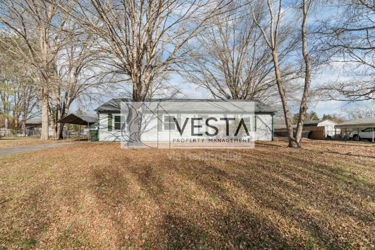 35 E Silverleaf Dr - Photo 2 of 10