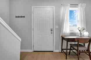 380 Forest St #G - Photo 1 of 1