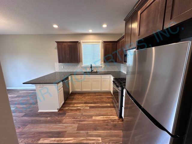 5910 Se 33rd St - Photo 7 of 26