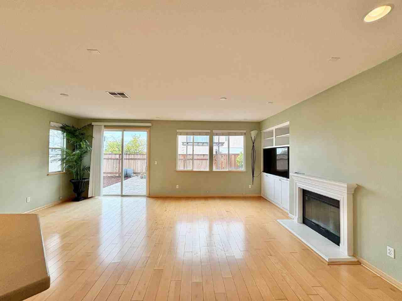 233 Kapalua Bay Cir - Photo 7 of 50