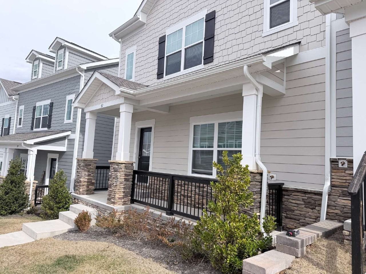 57 Walnut Springs Dr - Photo 2 of 29