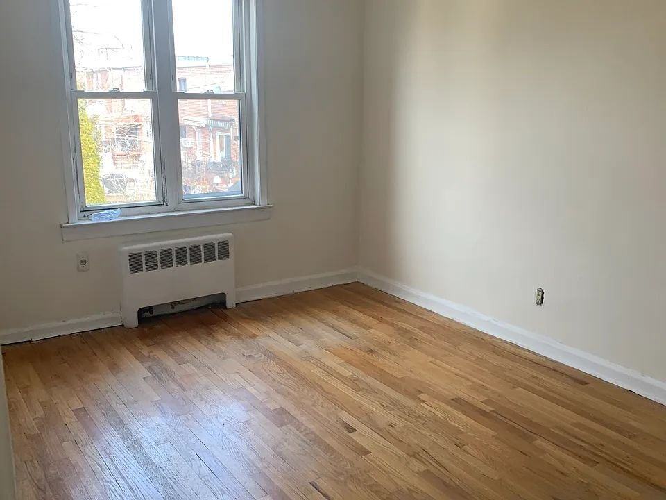 1147 Neill Ave - Photo 2 of 6