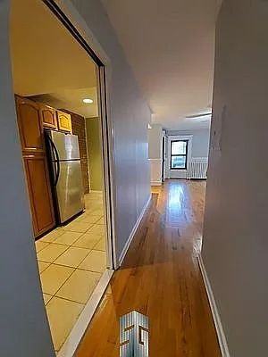 175 6th Ave - Photo 4 of 20