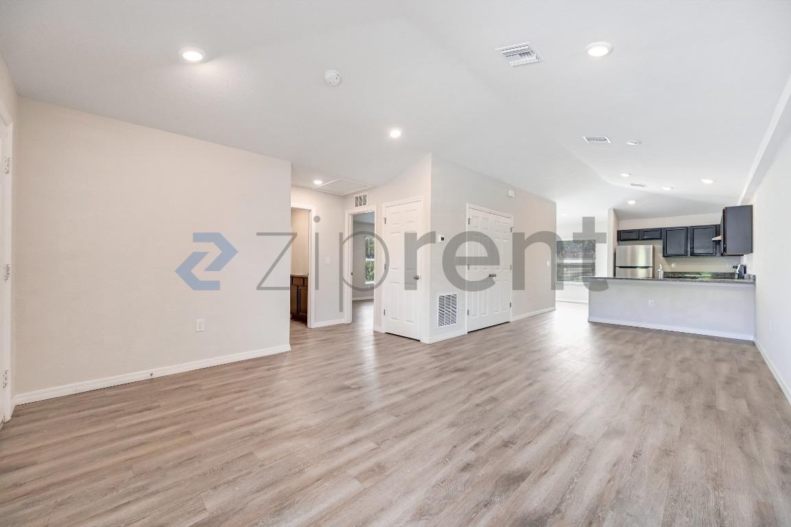 12009 Henley Ave #12009 - Photo 6 of 26