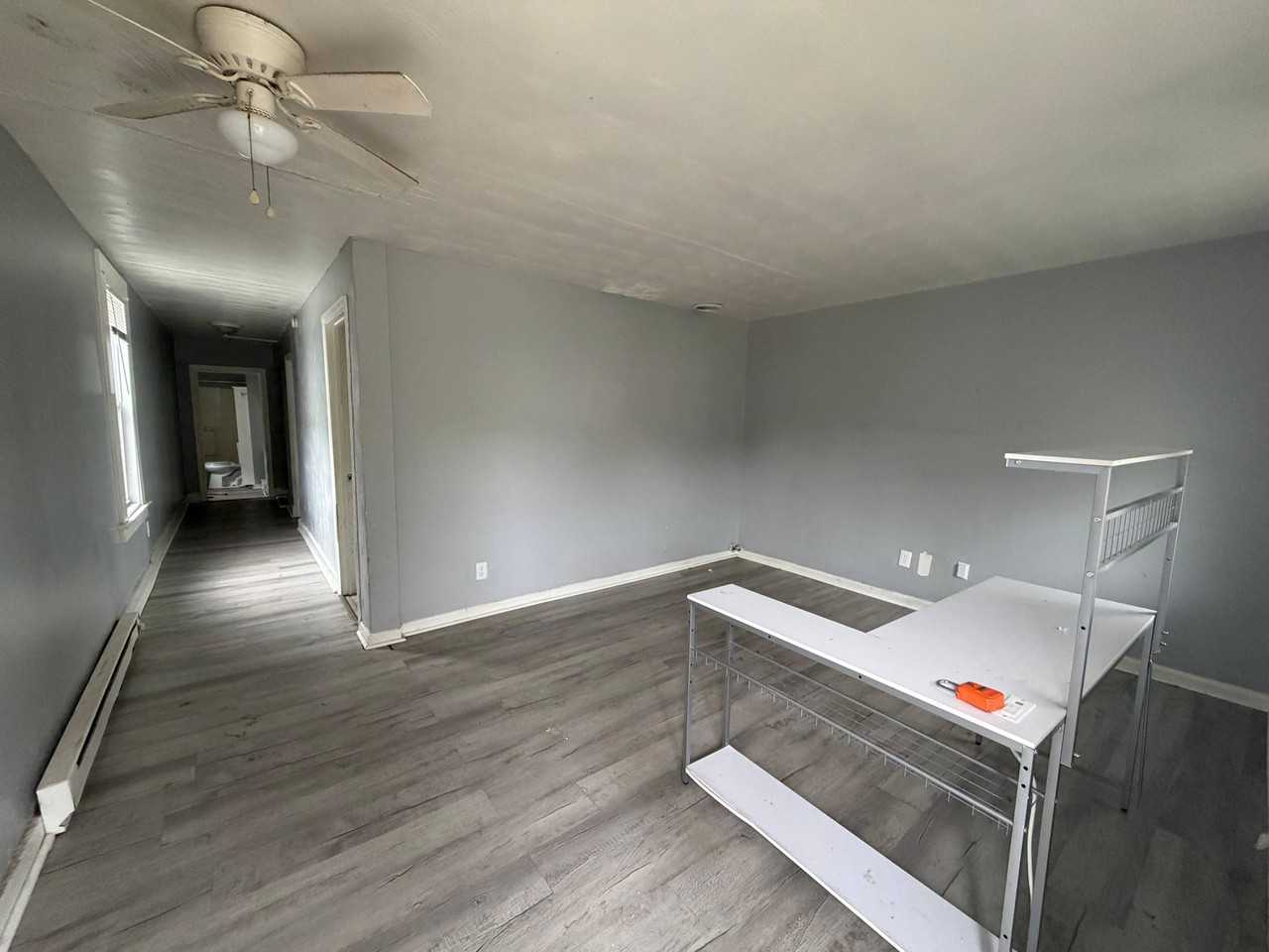 655 Ivy Ave #655 - Photo 2 of 4