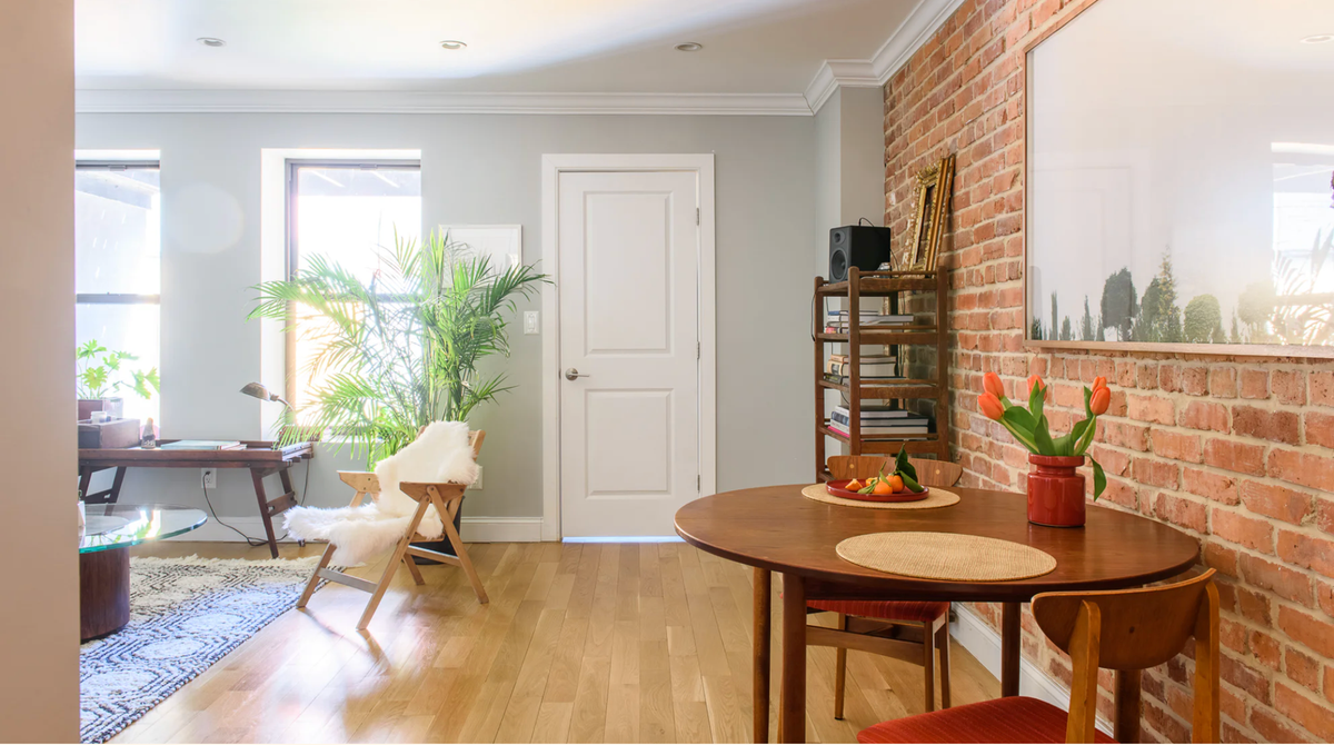 91 Saratoga Ave - Photo 5 of 13