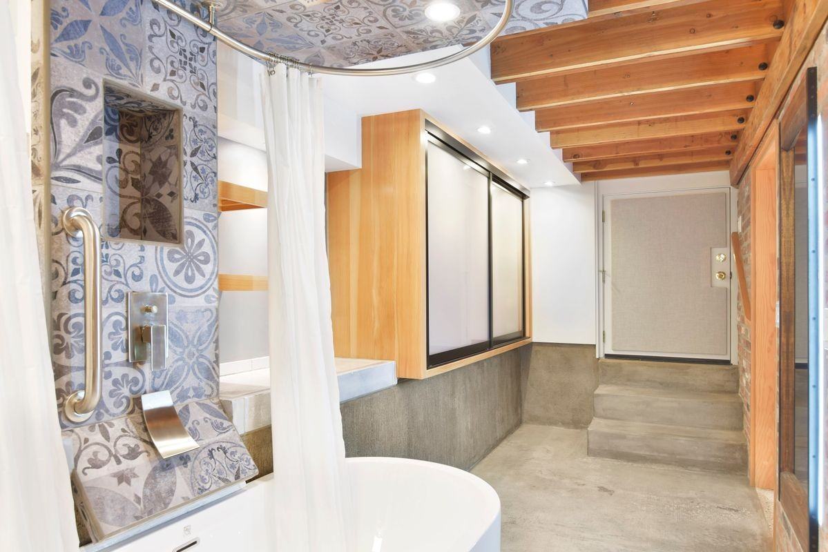 2945 Valmere Dr - Photo 6 of 7