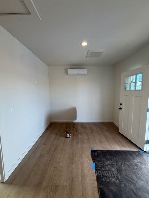 1327 W 89th St - Photo 2 of 6