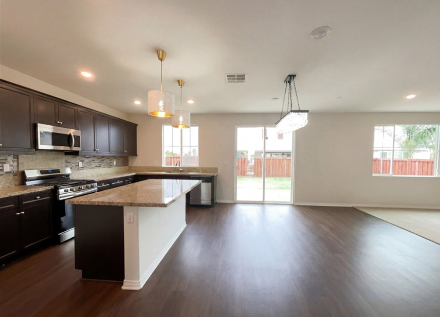 27552 Gruber Dr - Photo 3 of 18