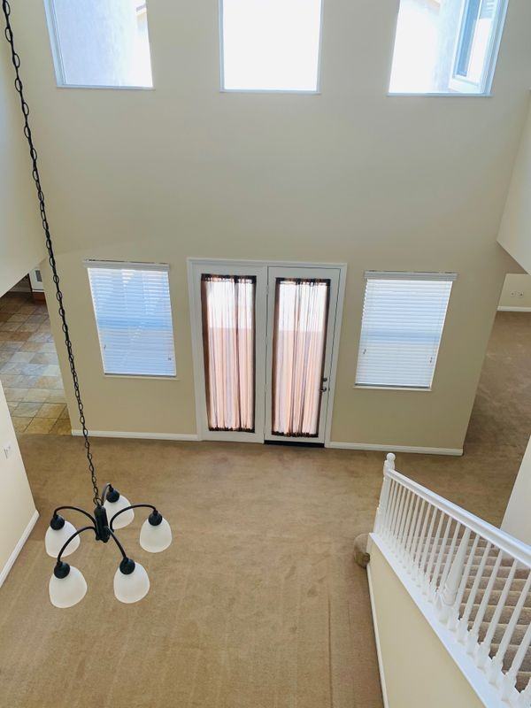 13772 Dearborn St - Photo 6 of 34