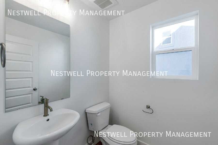 694 N Gillan Dr - Photo 3 of 31