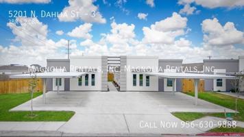 featured image of 5201 N Dahlia St #3