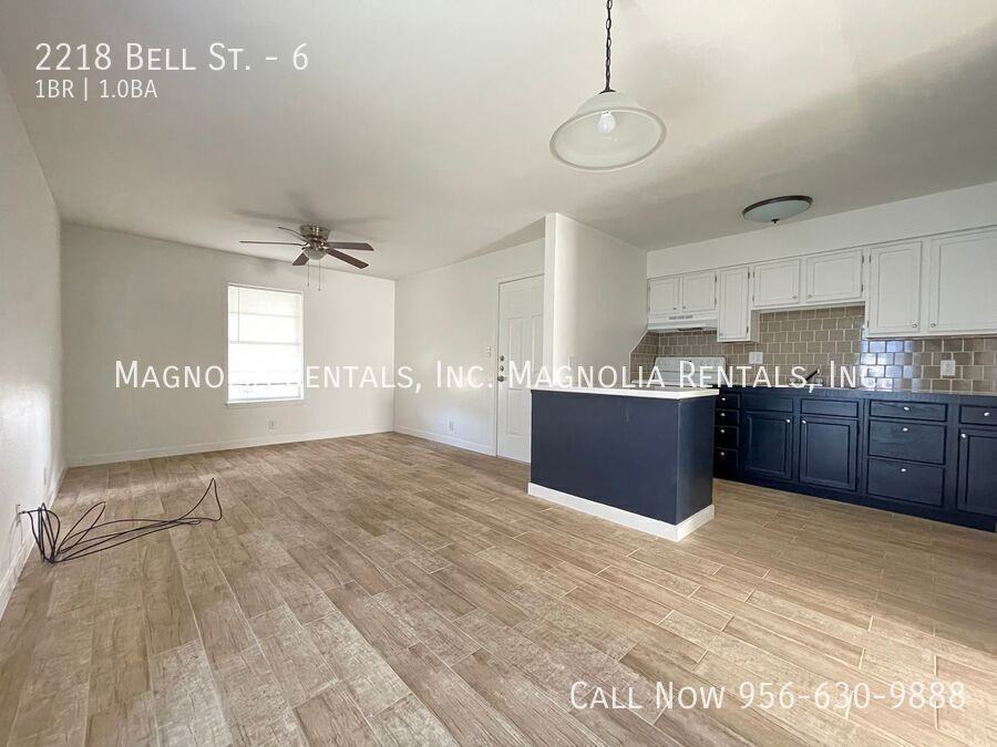 2218 Bell St #6 - Photo 2 of 9