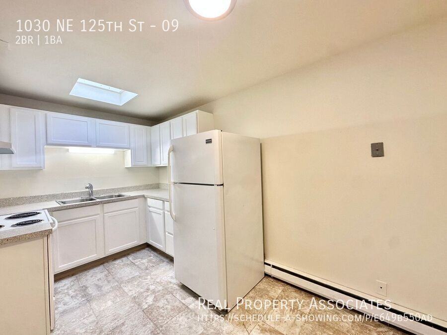 1030 Ne 125th St #09 - Photo 3 of 20