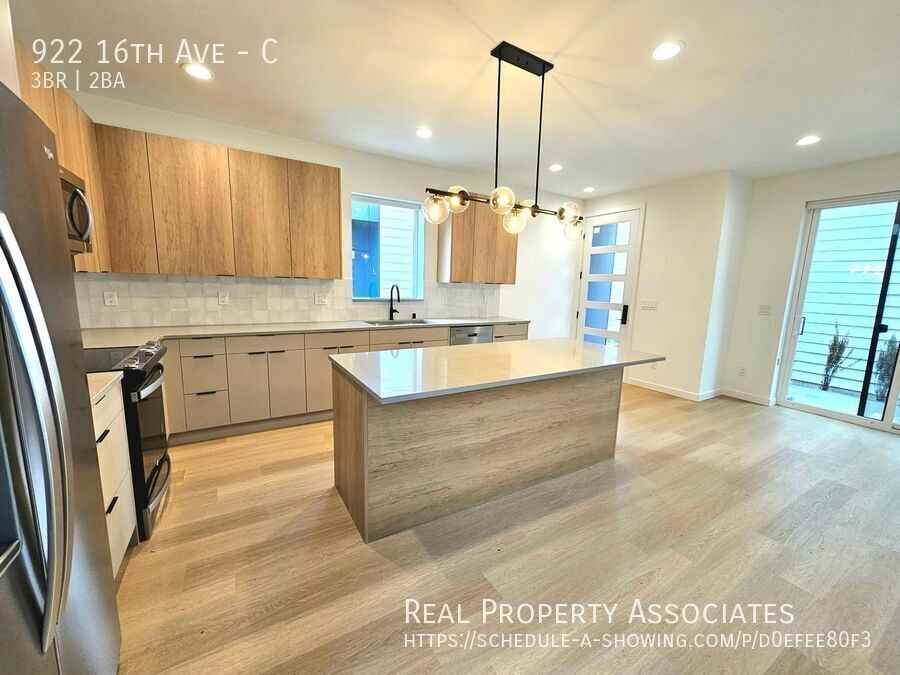 922 16th Ave #C - Photo 7 of 46