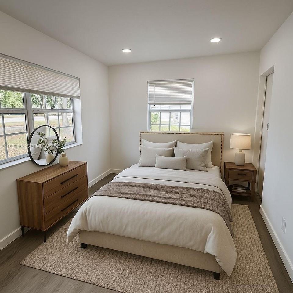 830 Southwest 6th Street #C - Photo 7 of 12