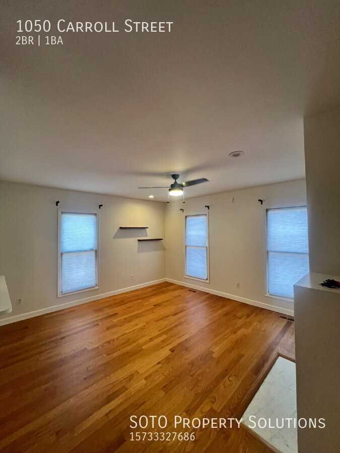 1050 Carroll St - Photo 3 of 14