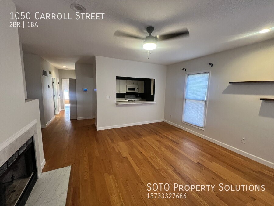 1050 Carroll St - Photo 5 of 14