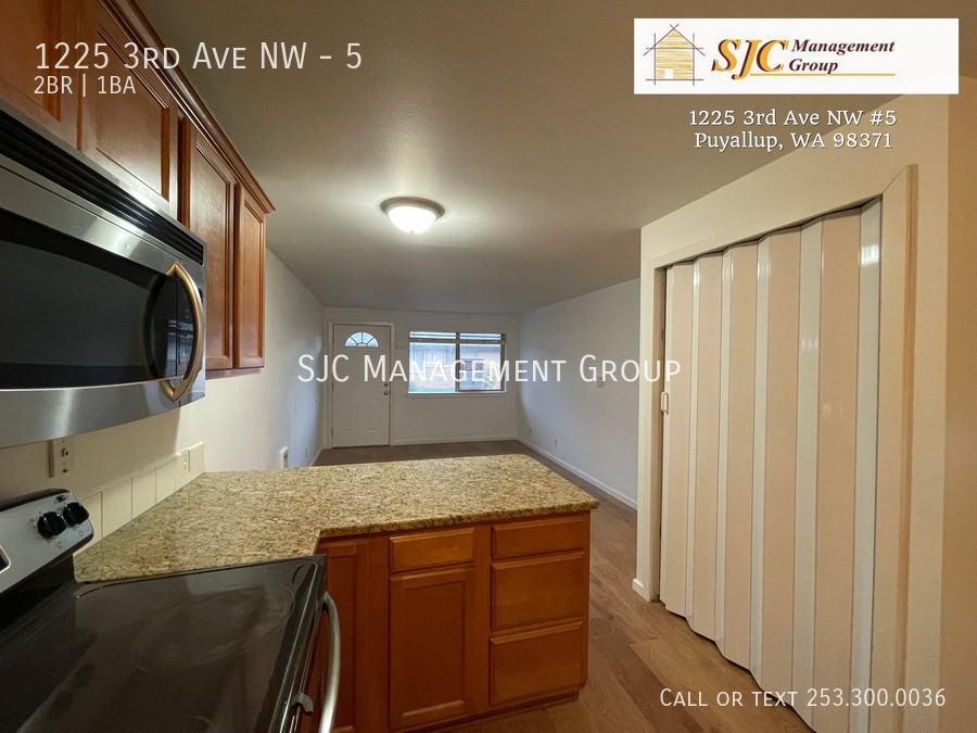 1225 3rd Ave Nw #5 - Photo 5 of 15