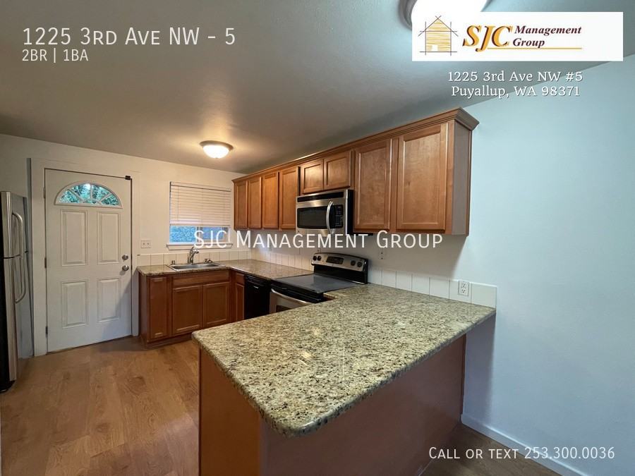 1225 3rd Ave Nw #5 - Photo 6 of 15