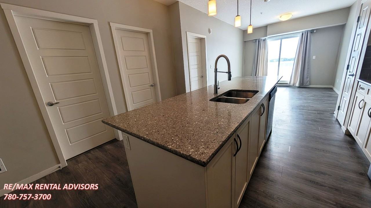 #334 20 Seton Park Southeast - Photo 3 of 18