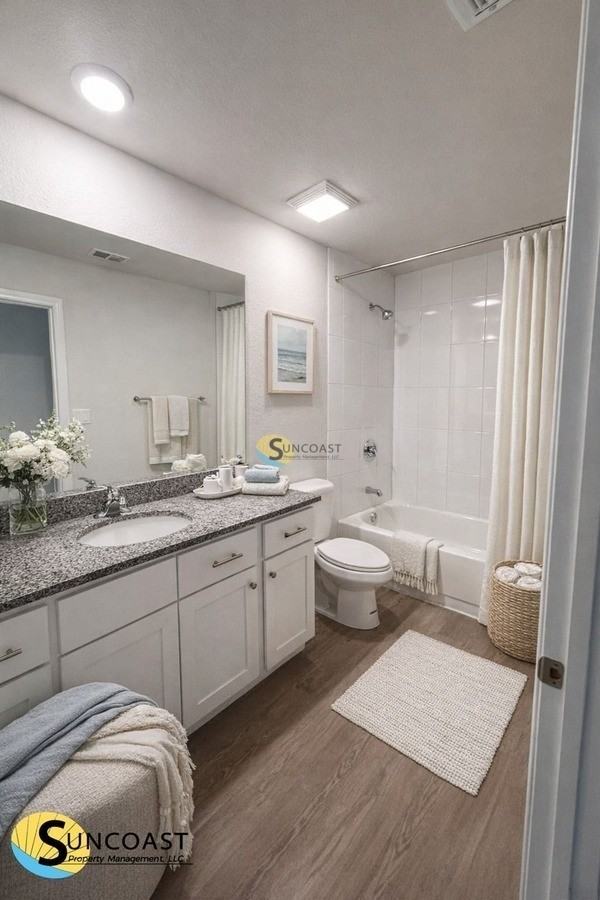 355 Reeves St - Photo 6 of 15