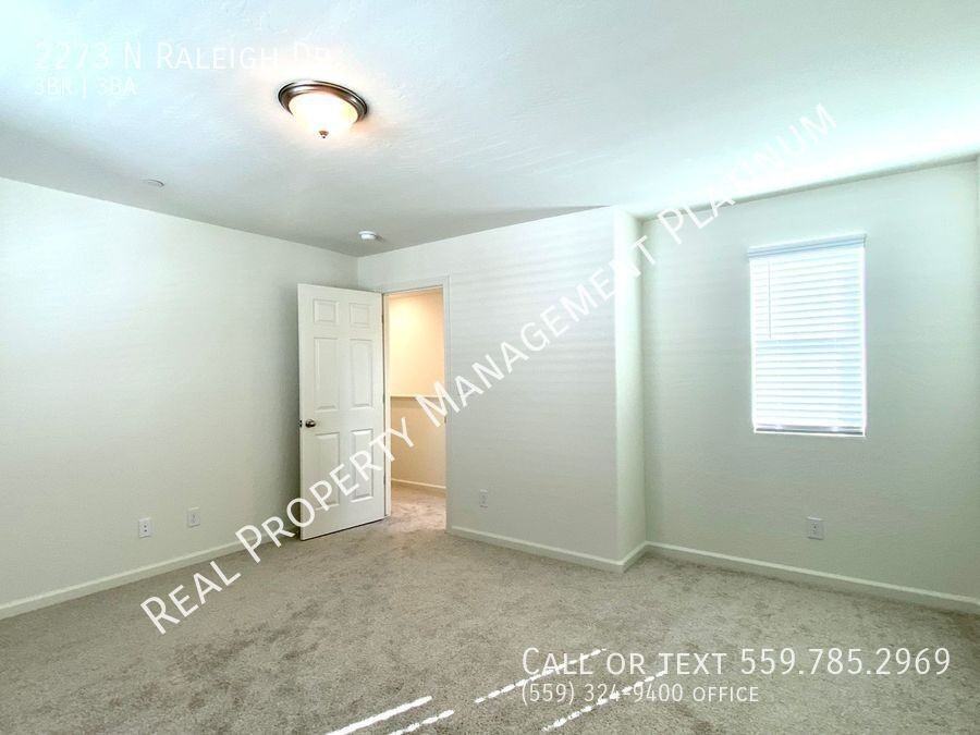 2273 N Raleigh Dr - Photo 6 of 40