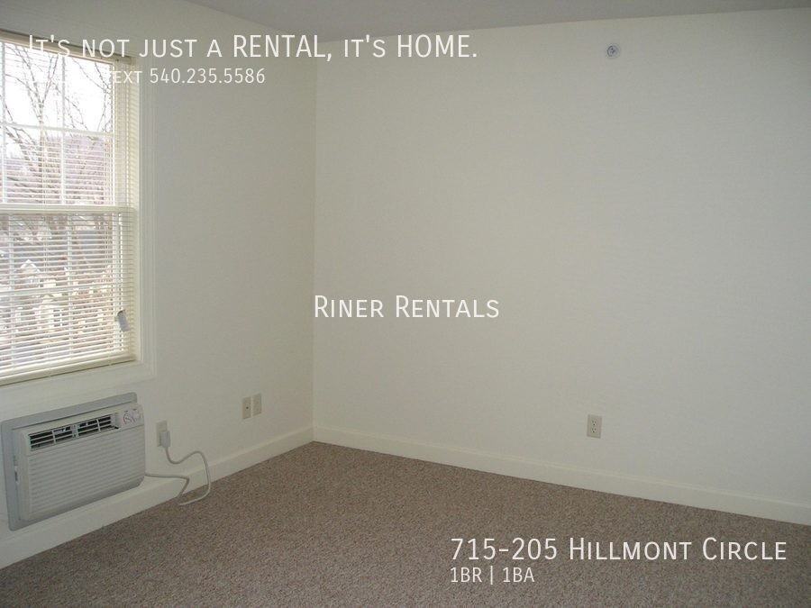 715 Hillmont Cir Apt 205 - Photo 4 of 7