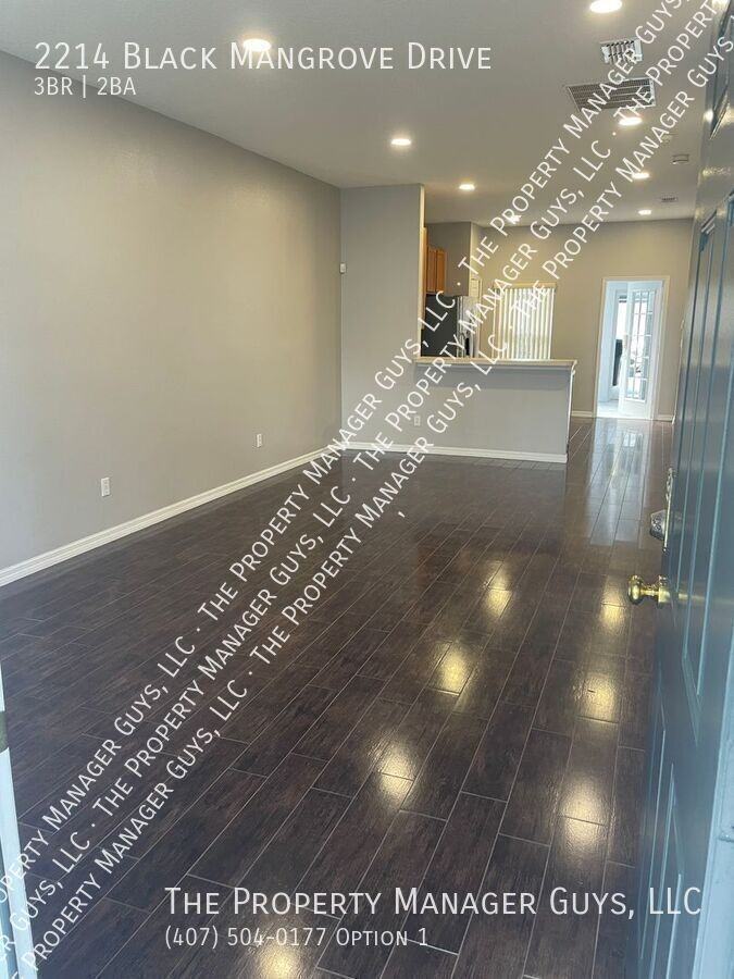 2214 Black Mangrove Dr - Photo 2 of 23