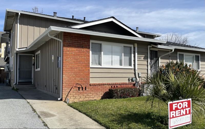 1161 Driftwood Ter #B