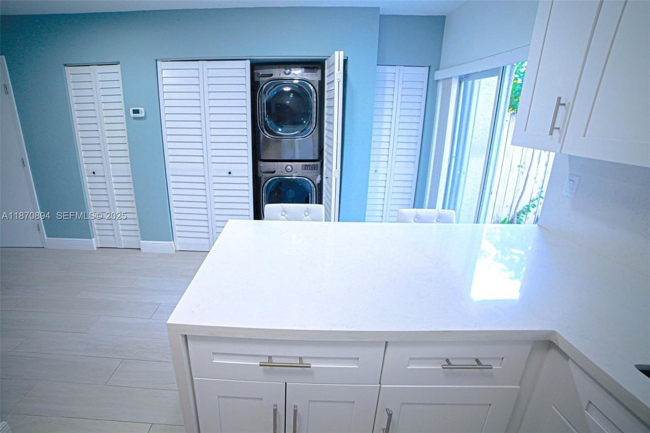 2050 Northeast 140th Street #21 - Photo 2 of 19