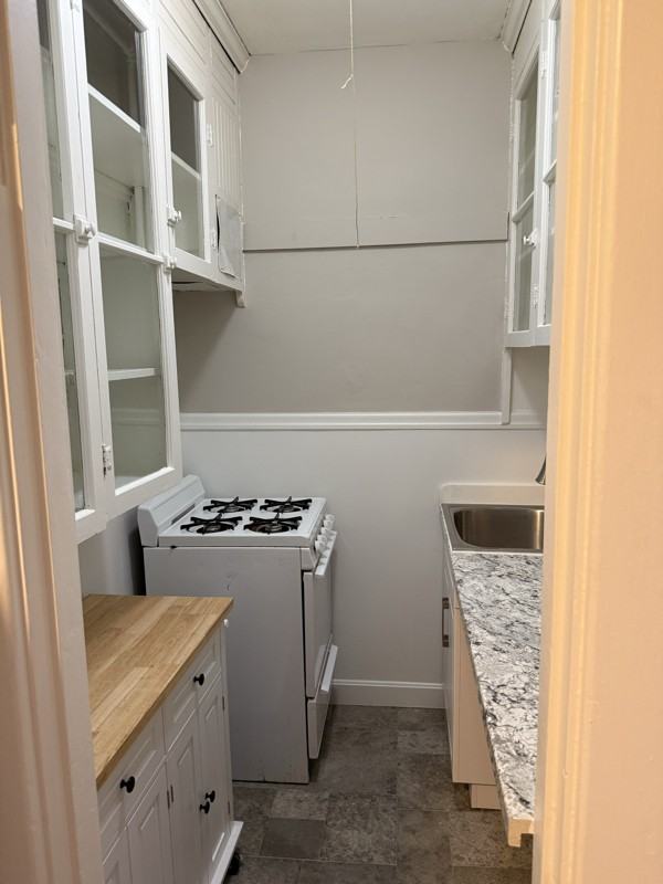 110 High St #305 - Photo 6 of 9